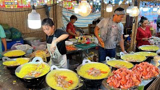 So Popular ! Crispy Yellow Pancake (Banh Xeo) Vietnamese Street Food