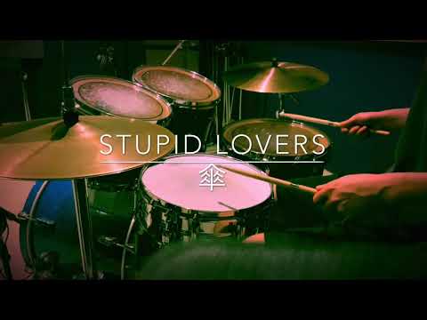 STUPID  LOVERS  傘　ドラム♪