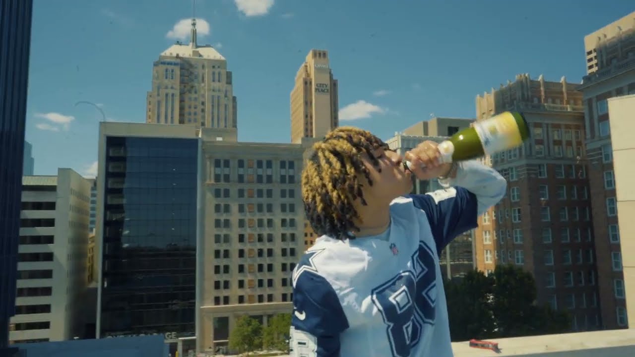 White Champagne -zzsxge official music video