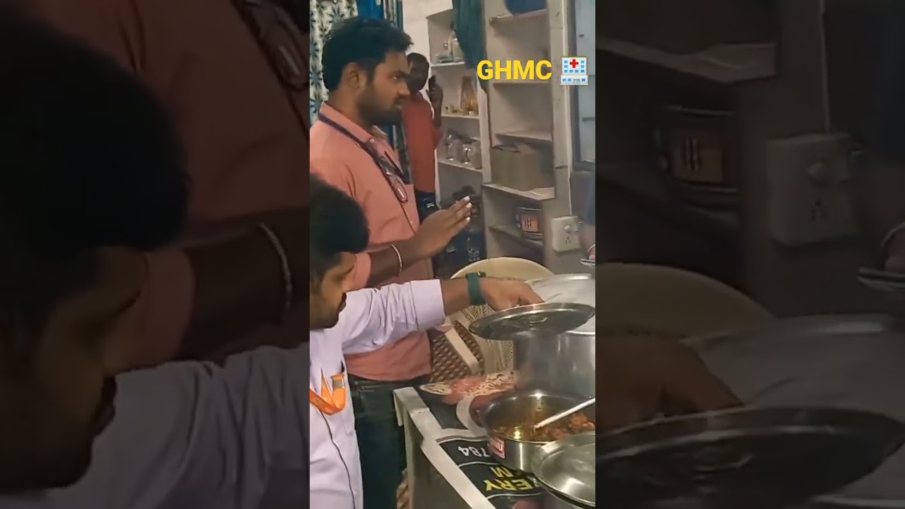 Neredmet X Rd, Secunderabad,GHMC raid on Curry's point