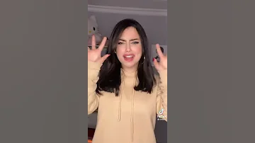 اتحداكم مايا ماجد ملونها المفضل 