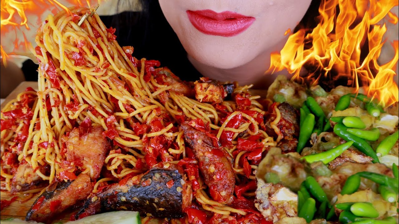 ASMR MIE PEDAS IKAN LAUT DAN BAKWAN SAYUR | ASMR MUKBANG INDONESIA