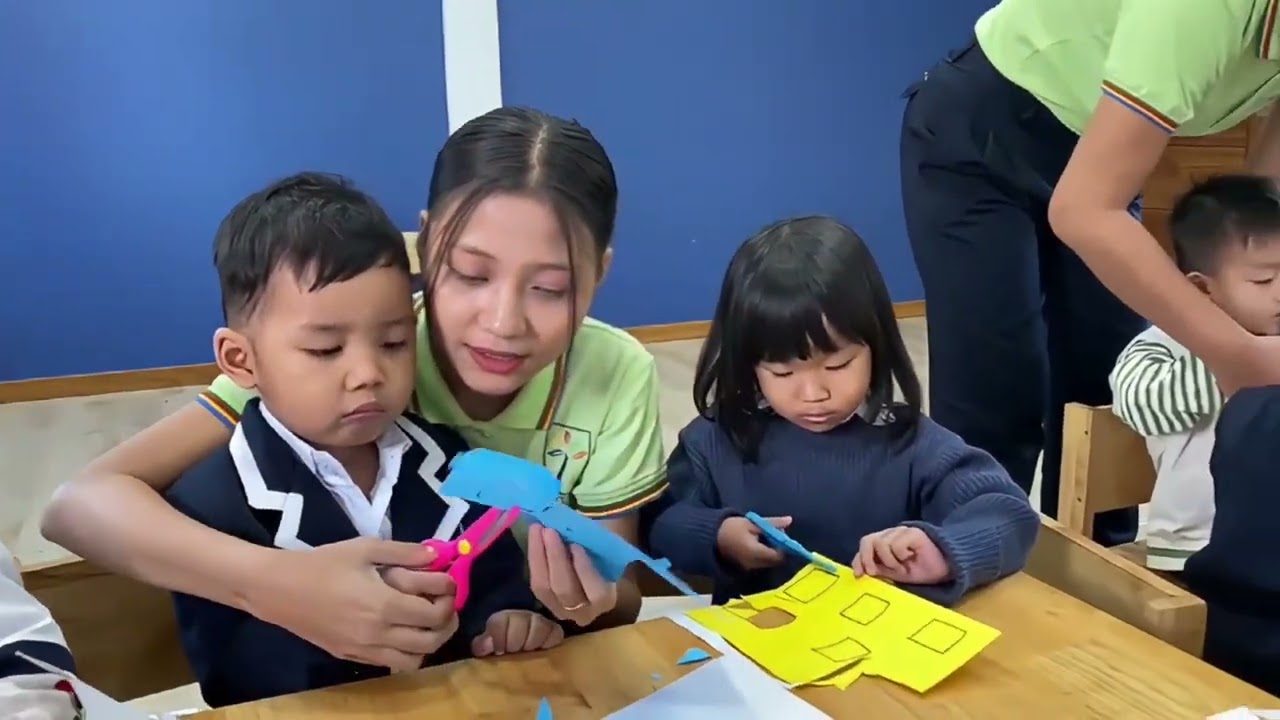 ဖေဖေမေမေတို့ရဲ့စကားသံများ