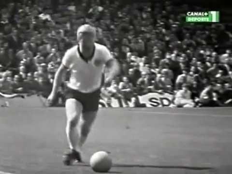 Helmut Haller vs Uruguay Mondiali 1966 - YouTube