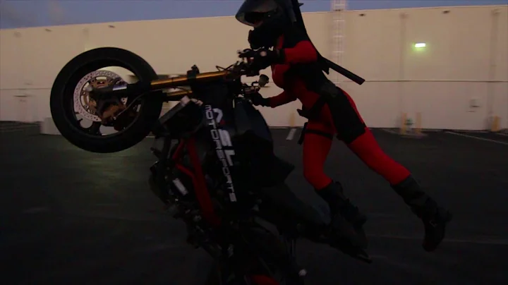 Lady Deadpool Popping Wheelies w/ Kiana Marquez