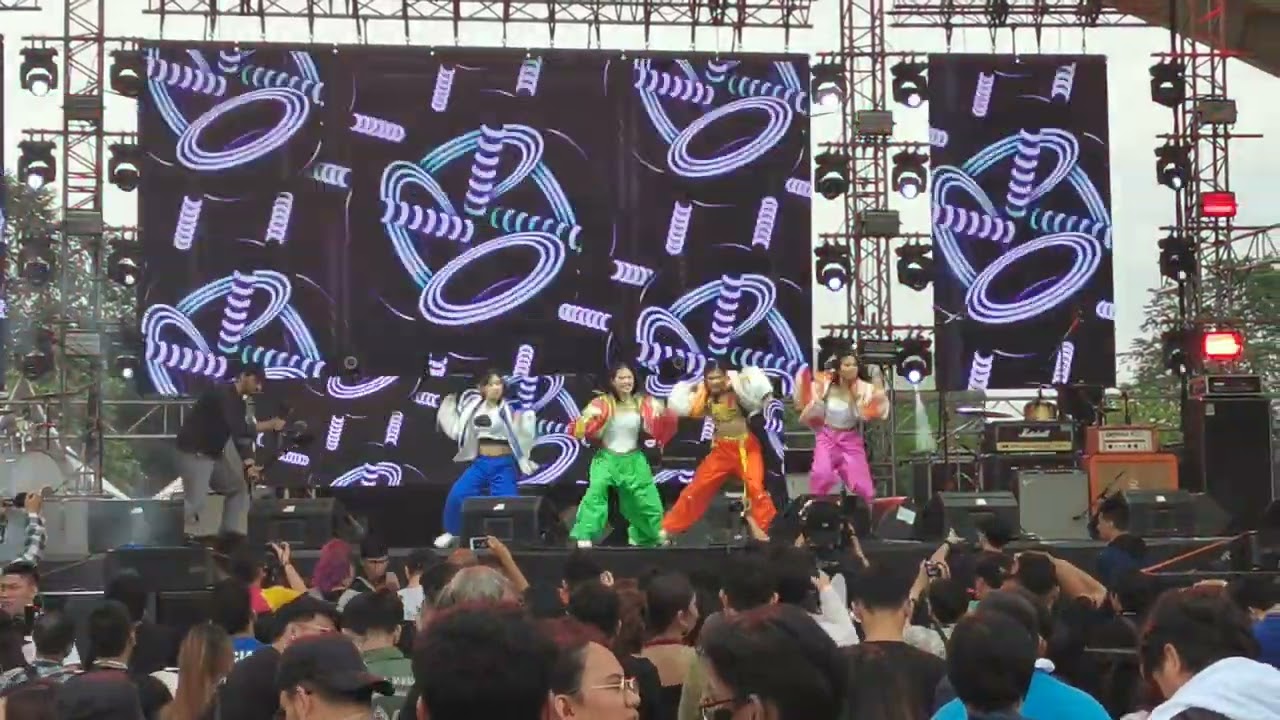 PPOPSTAR by Blvck Flowers at Howlers Manila 2.0