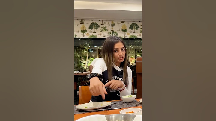 Vadapav queen of delhi 🤡