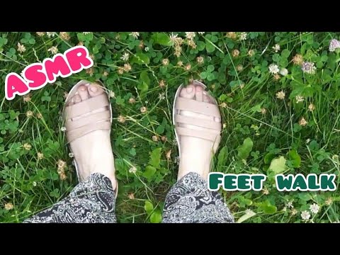 Walk on grass #feetwork  #feet #girlsfeer