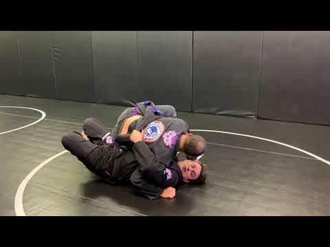 How to escape from side control against 100kg immobilization