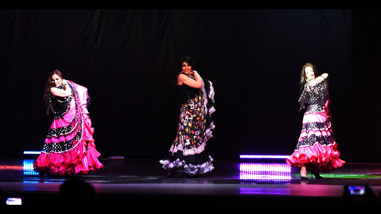 Цыганская полька. Шоу с кнутом🔥🔥🔥. 