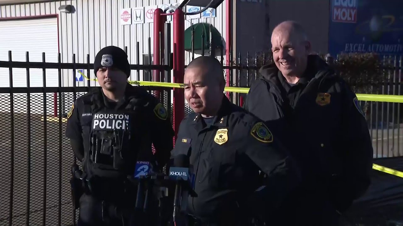 Full news conference Fight between offduty HCSO deputy, man escalates