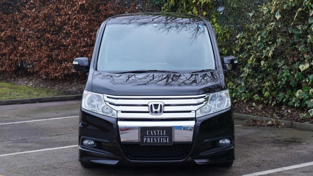 Honda Stepwagon Spada S 4WD - IMP396 | Video Walk-Around • Castle
