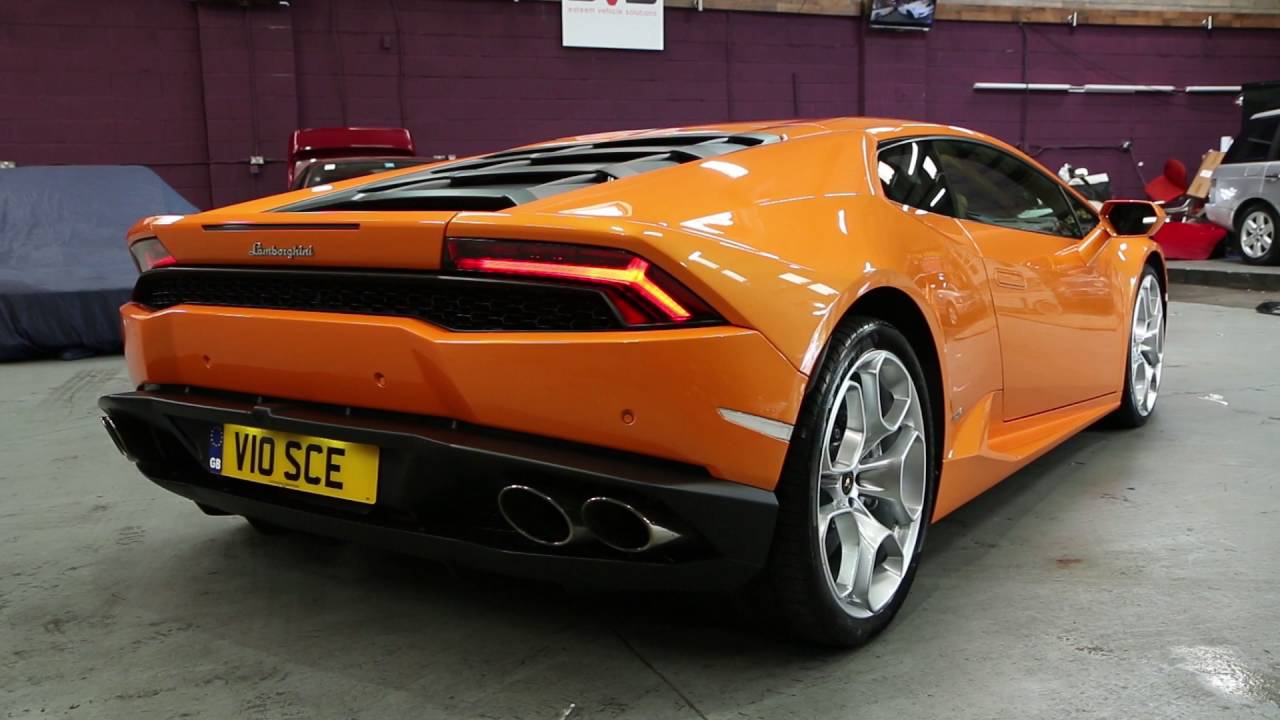 Lamborghini arancio borealis