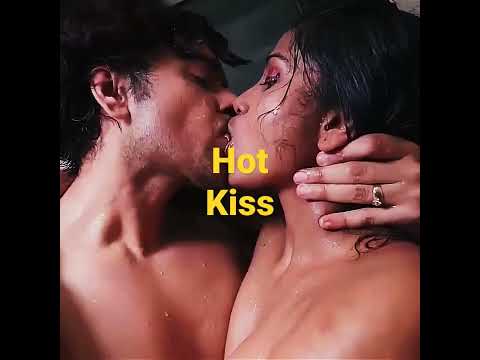 Hot 😘 Kiss