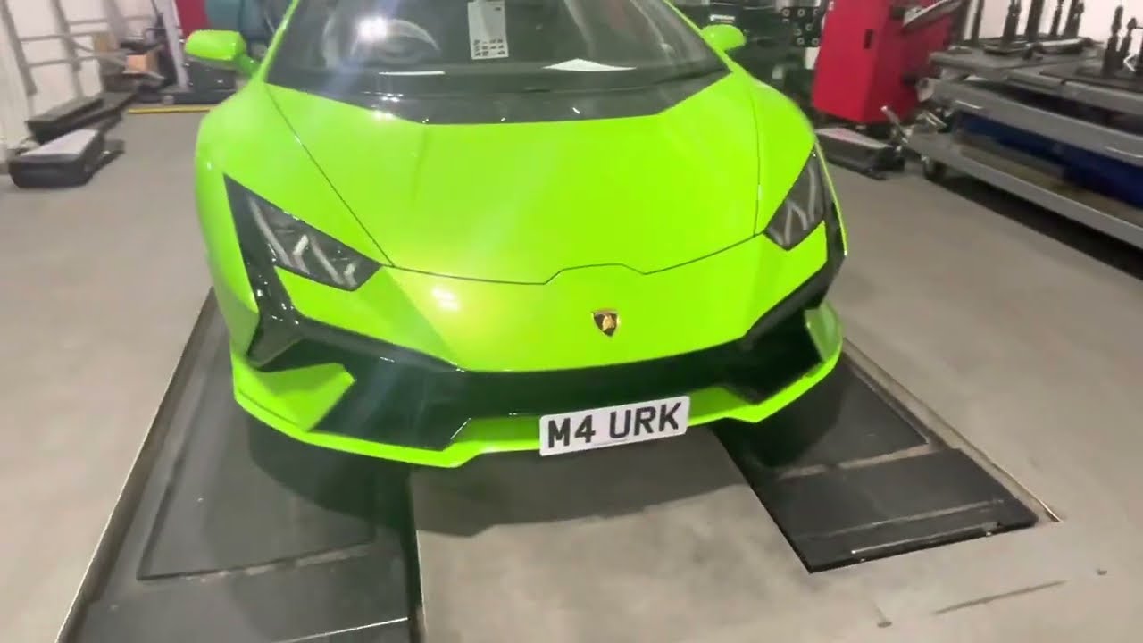 Lamborghini Huracan Tecnica , quick release no drill front license plate mount
