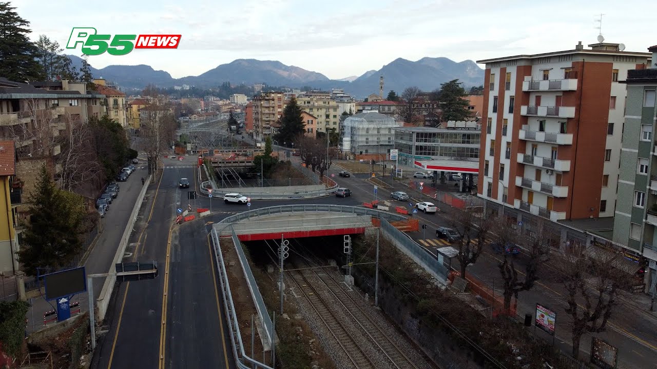 Varese - In volo su Largo Flaiano, uno sguardo dal cielo