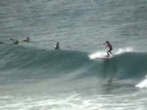 Erin Dark surfing longboard Snapper Rocks