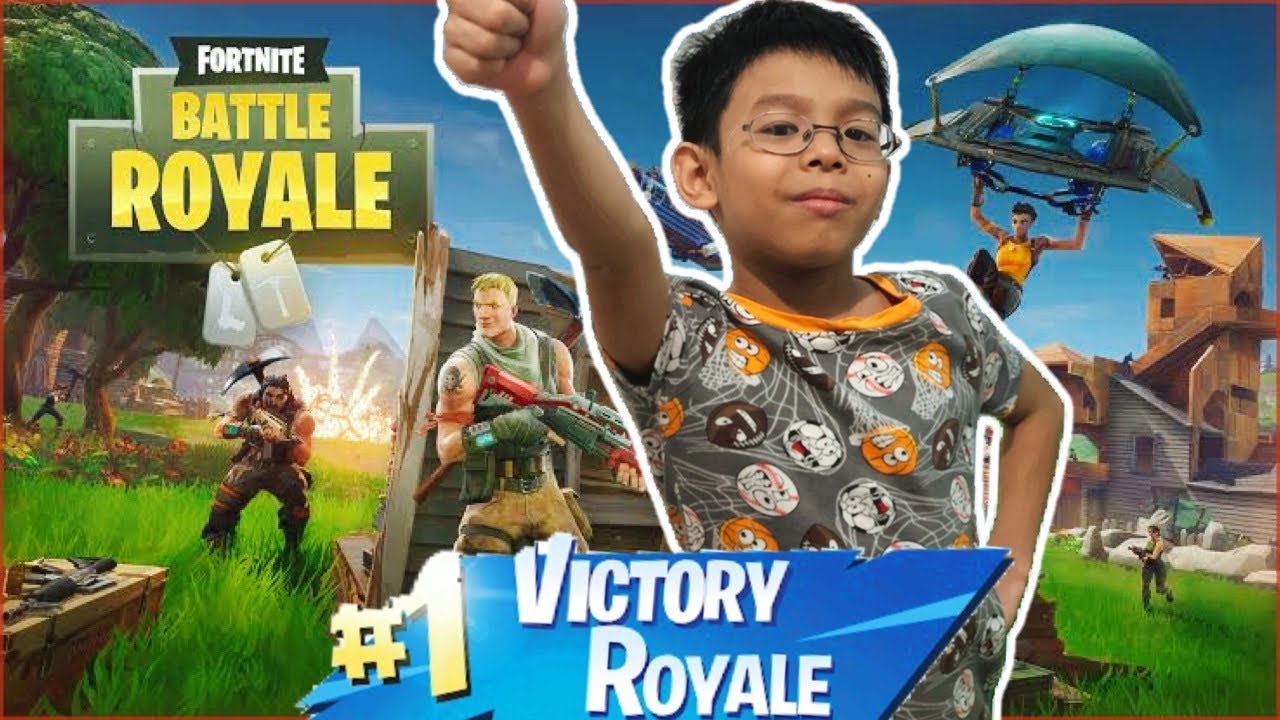 WINNING VICTORY ROYALE AND NEW ITEMS ON THE MAP.