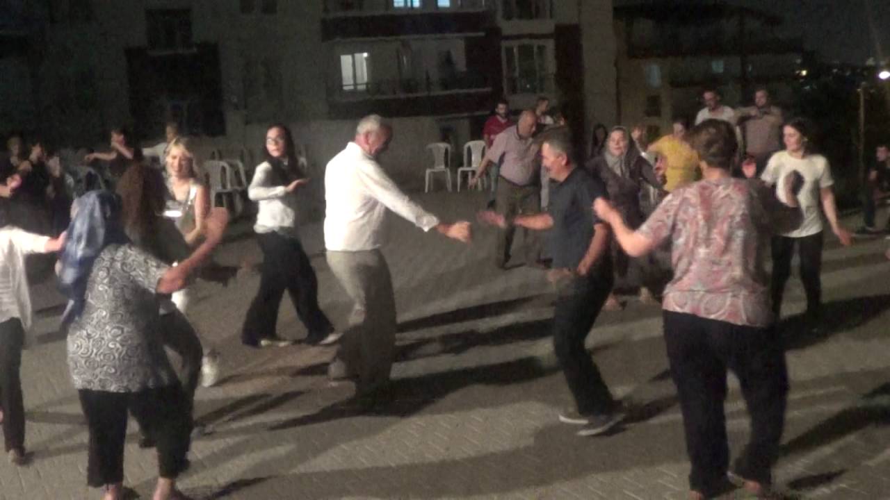 semah döner ÇAMPINAR'LILAR  yaşlısıyla gençiyle