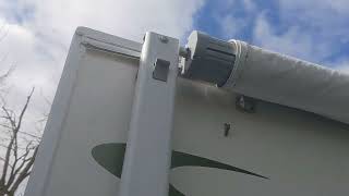 Camper Floor Repair and Water Control Part 1 Trail Lite 189QB Extreme 2007 screenshot 1