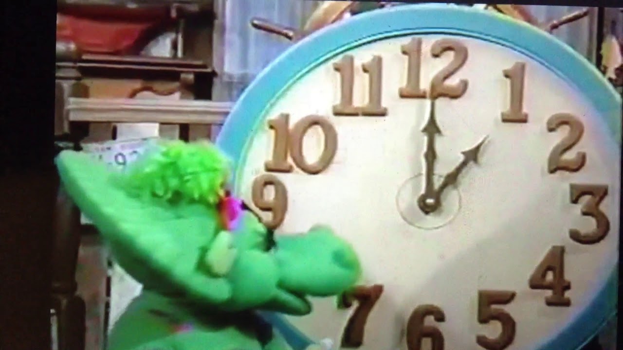 Hickory Dickory Dock (Tick Tock Clock) YouTube