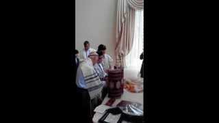 CHARLIE'S BARMITZVAH TORAH READING PART 1