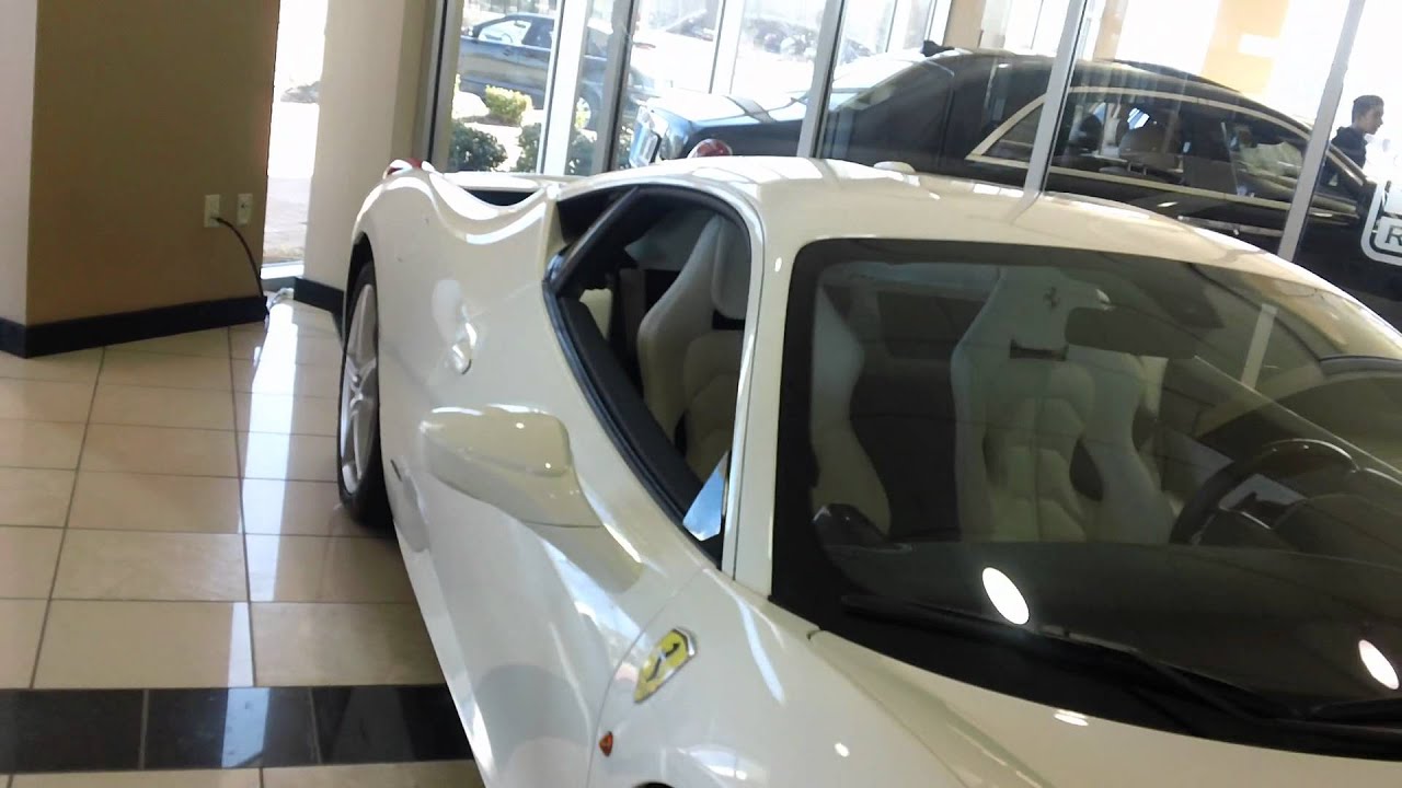 Ferrari 458 Italia White On White 360 View Interior