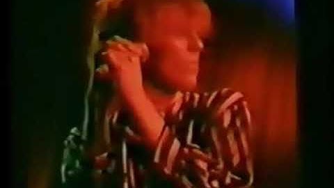 The Demise Of The Teardrop Explodes on The Saturday Show | November 1982.