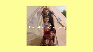 one direction - live while we’re young (sped up) Resimi