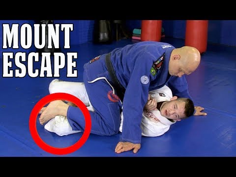 Advanced Elbow-Knee Escape vs Mount with Brandon Mullins