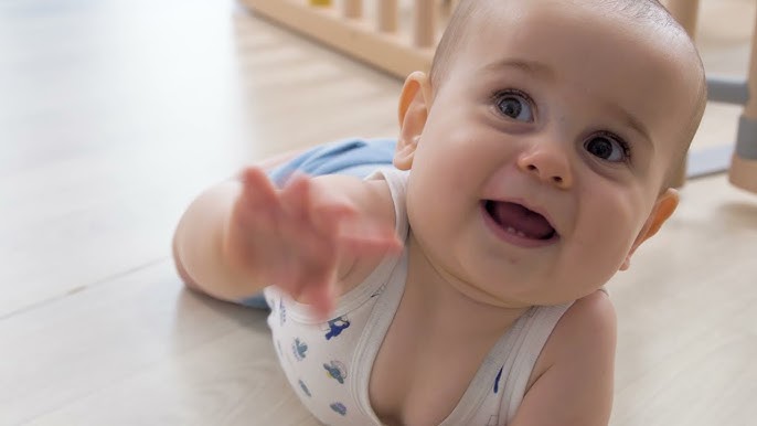 Apprendre à marcher : le parcours de bébé - La Maison des Maternelles #LMDM  