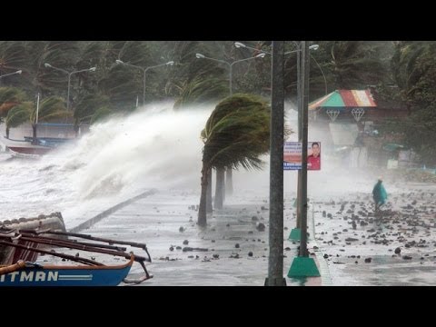 Typhoon Haiyan brings destruction and displacement to Philippines (2013)