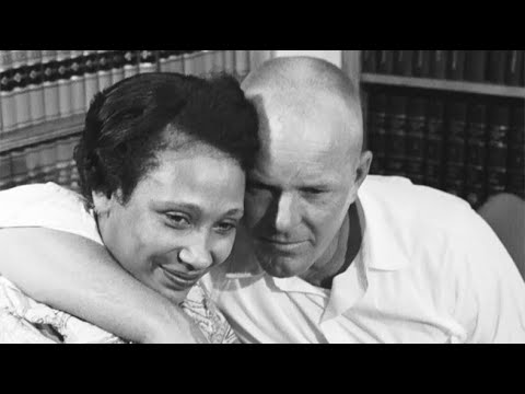 Vidéo: Regarder: L'histoire D'amour Derrière Le Mariage Interracial Historique De Ce Couple - Réseau Matador