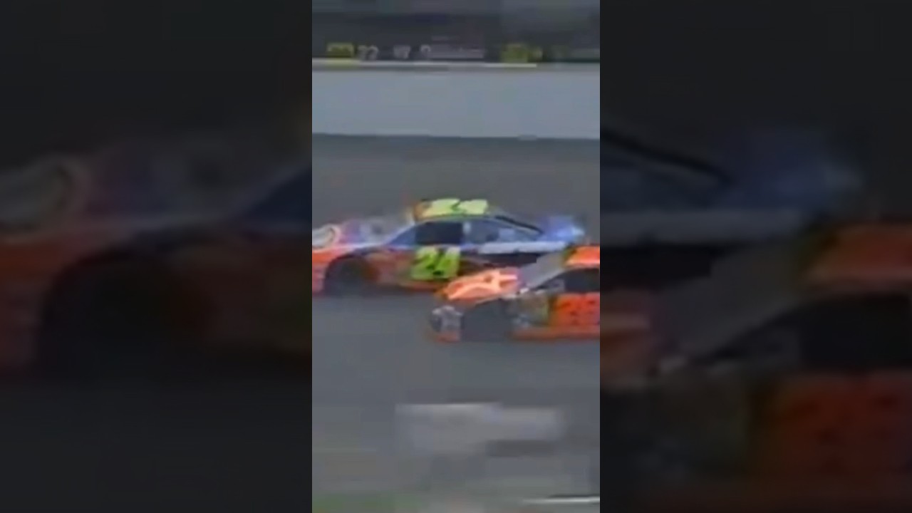 Jeff Gordon vs. Ricky Rudd for the win at Michigan 2001 