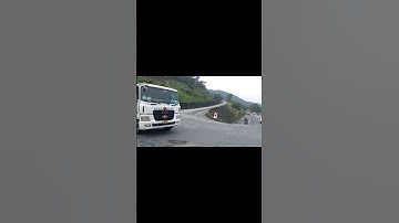 đầu kéo HD ôm cua đổ đèo hải vân video chi tiết trên kênh ‎@NBGReview  #shorts