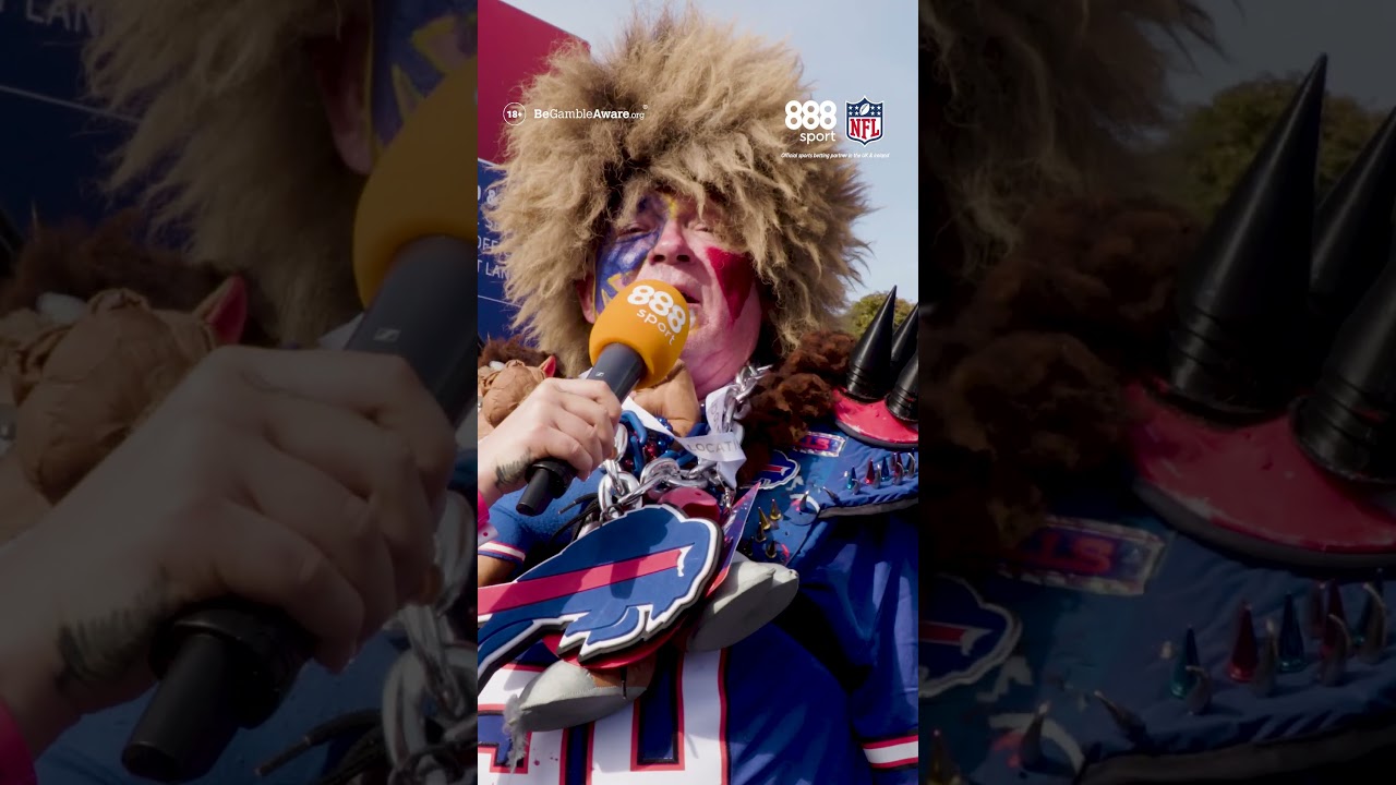 AMERICAN FANS DO THEIR BEST ENGLISH ACCENTS! 