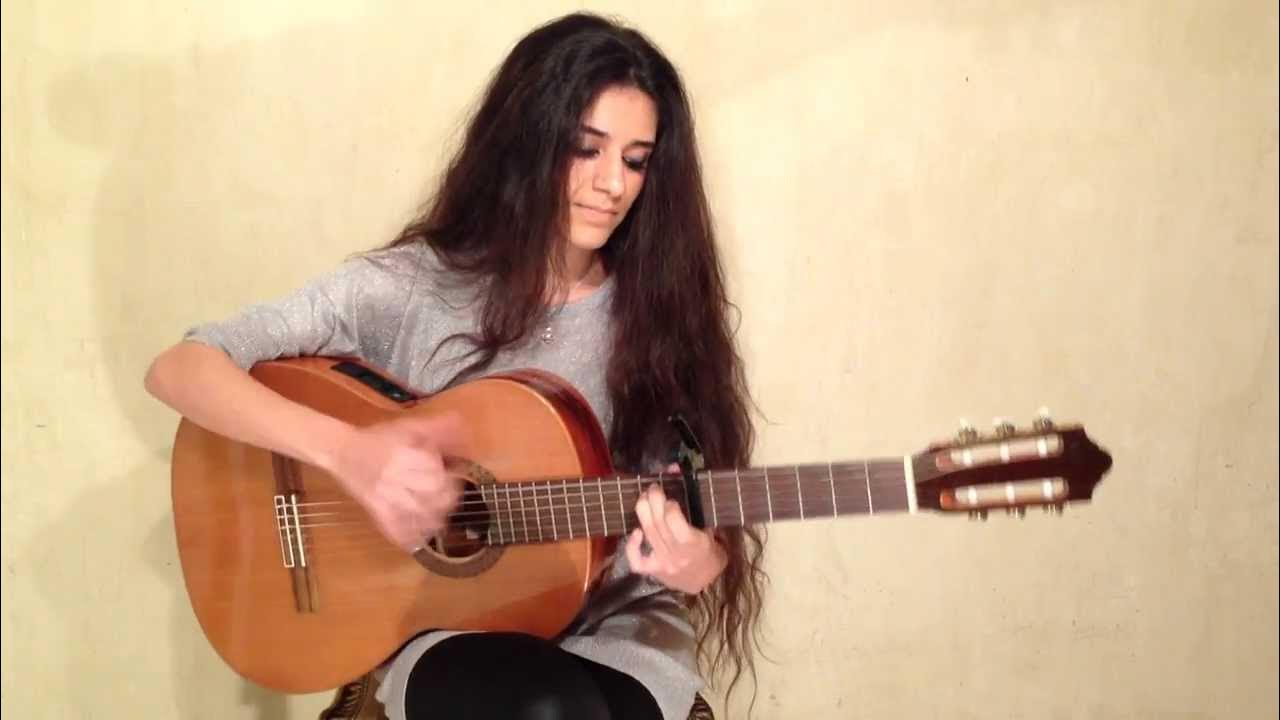 Армянская песня про девушку. Армянская песня про девушку. Грузинка поет красиво. Армянский клипы 2022 года. Elena yerevan фото.