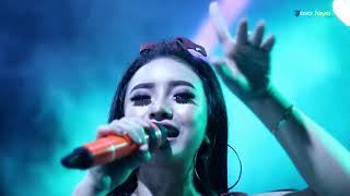 Desi Tata | Cinta Luar Biasa Andmesh | Versi Dangdut Koplo
