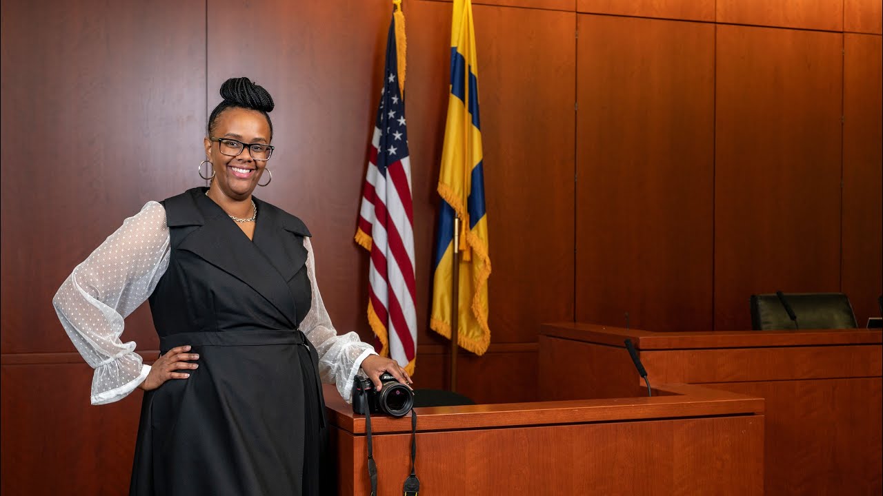 DMV Photographer shoots GW Law Graduation Photos