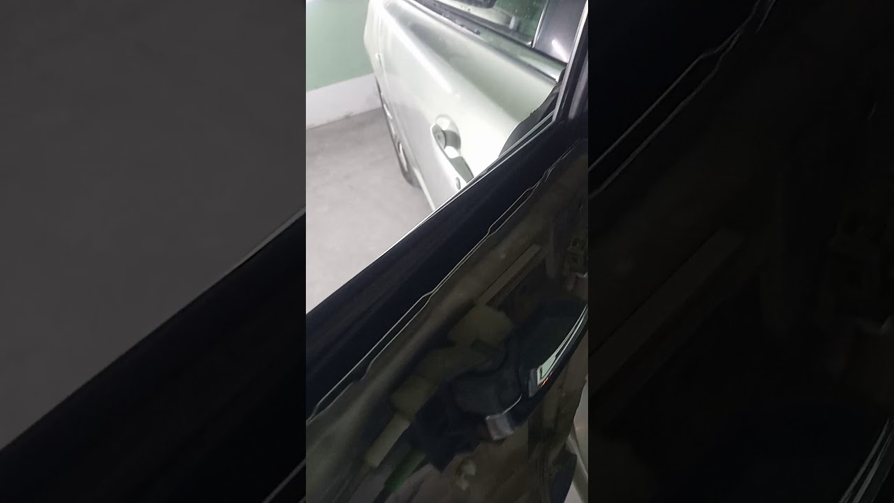 Как снять молдинг двери Тойота Авенсис - YouTube