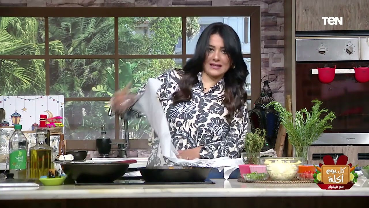 طريقة عمل ورقة السجق مع الشيف فيفيان فريد