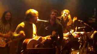 Watch King Creosote Twin Tub Twin video