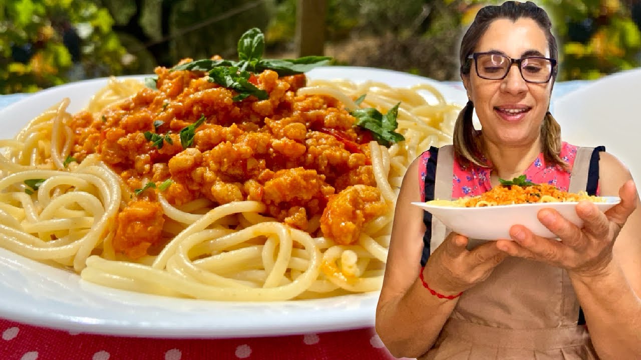 Esparguete à Bolonhesa! Ficou-me a 2€ por pessoa 😱 e todos adoram!!