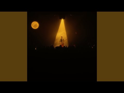 Toprak yağmura (Live @Bostancı Gösteri Merkezi 2024)