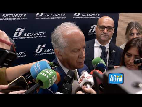 Video Scontri a Bologna, Piantedosi: «Pregiudizio sulle forze dell'ordine, non abbiamo timore di nulla»