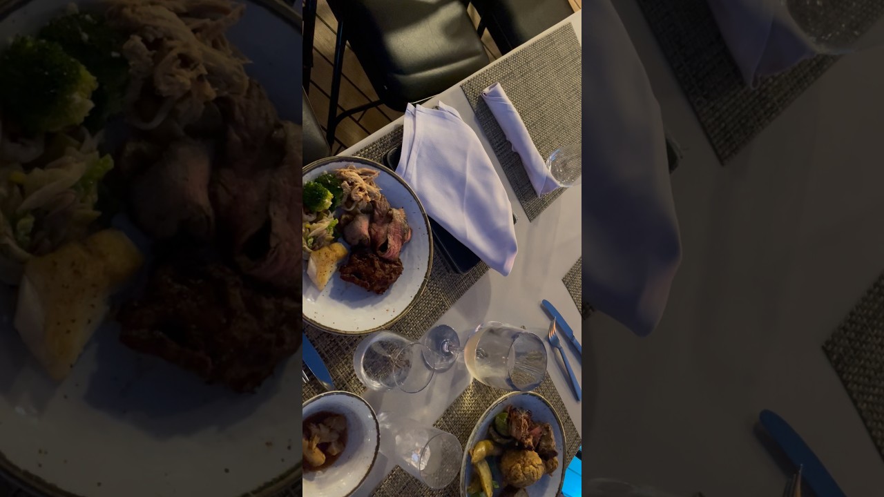 Барбекю на террасе у бассейна Windstar Star Pride