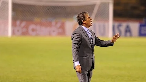 Honduras vrs El Salvador | Expulsion ha jorge luis pinto