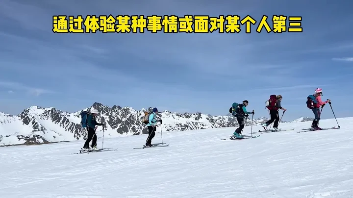 人生的意义是什么  当你做着有价值有意义的事情时，你会感觉充实与丰盛的原因。这就是天道，它是能量熵增定律下的必然结果，也正是人生的意义所在。 - 天天要闻
