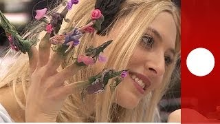 Special artwork: nail designer get their claws out at international nail competition screenshot 1