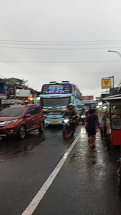 Download lagu Lagi asyik Basuri sad borr, di Stop bunyi sirene pak pol  wadooohhh #basuri #telolet #shorts